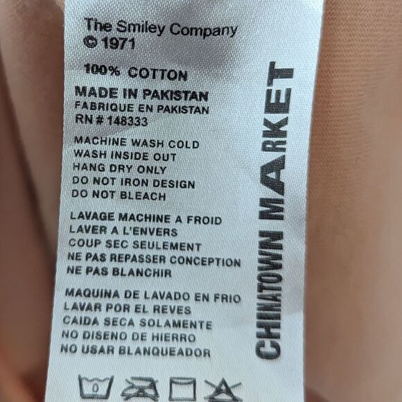 Chinatown Market Smiley Flower Power Tee - Picture 5 of 5